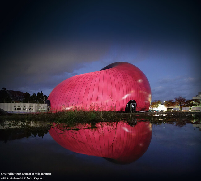 東日本大震災から生まれた巨大な移動式コンサートホール「アーク・ノヴァ」がスイスで初登場