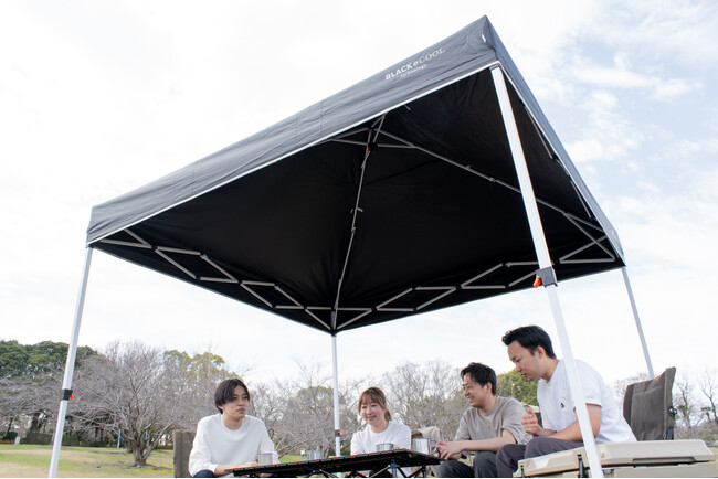 即完売で話題のタープテント！ここまで支持される理由とは？楽天ランキング1位獲得の商品が待望の再入荷！