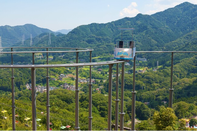 【神奈川県・さがみ湖MORI MORI】標高370mの天空サイクルで「ここだけの絶景体験」　絶景×爽快アトラクション「青空ペダル」　9/13(土)オープン