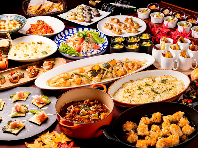 パフェやバーガーなど月別のテーマで出来立て料理を提供／ザ ロイヤルパークホテル 京都梅小路