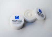 しっかり密着、高保湿！柚子精油も香り豊かに手肌を包む　秋冬限定「濃密柚子(ゆず)ハンドクリーム」を9月3日(水)新発売