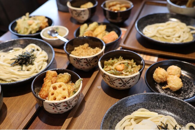 【新業態】武蔵野うどん×天ぷら×ごはんが食べ放題！税込968円～で楽しめる「武蔵野うどん小麦晴れ」が8月27日(水)オープン！