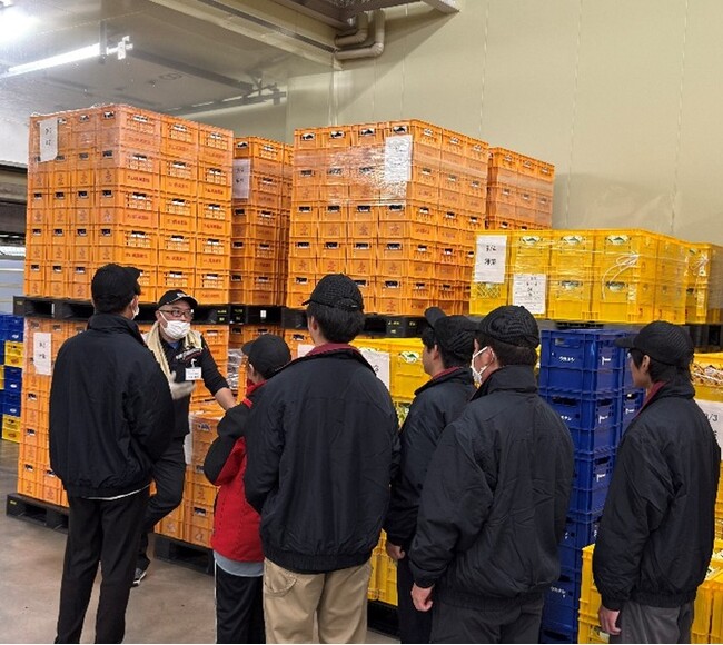 【イベントレポート】広島の高校生が食品物流の「こんな仕事があったなんて！」をリアル体験！トラック乗車・倉庫内見学・コンビニ弁当試食など物流の仕組みを学ぶ１日