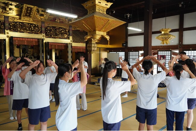 【岐阜県飛騨市】「古川盆踊り」が地元中学生らの協力により復活！9月6日は飛騨の灯り白壁キャンドルナイト～灯りでつなぐひととまち