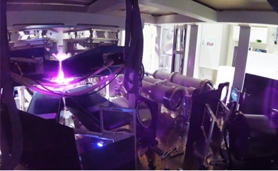 世界最高、200ジュール×10ヘルツのレーザ出力を達成