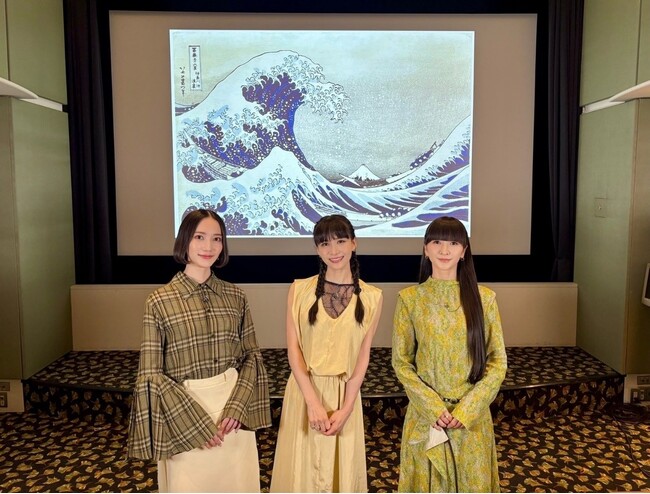 「謎解き!ヒミツの至宝さん 北斎・驚異の波の絵」をICCシアターにて8K上映!