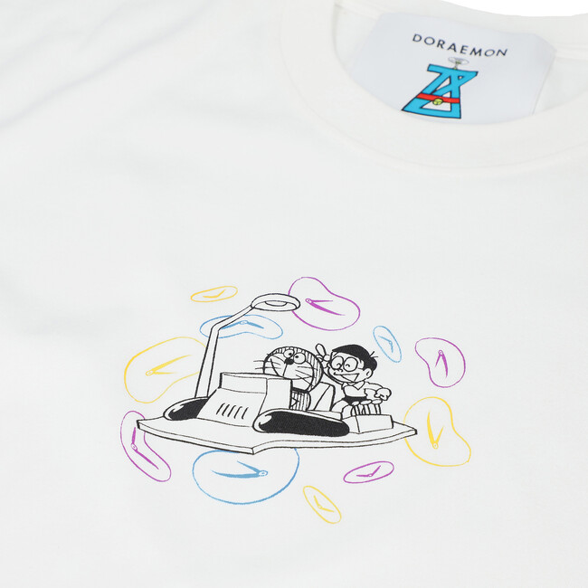 『THE DORAEMON STORE』と「ANREALAGE」とのコラボレーションが決定！フォトクロミック技術により時計の文字盤が浮き出る、タイムマシンデザインのTシャツが店舗限定で登場