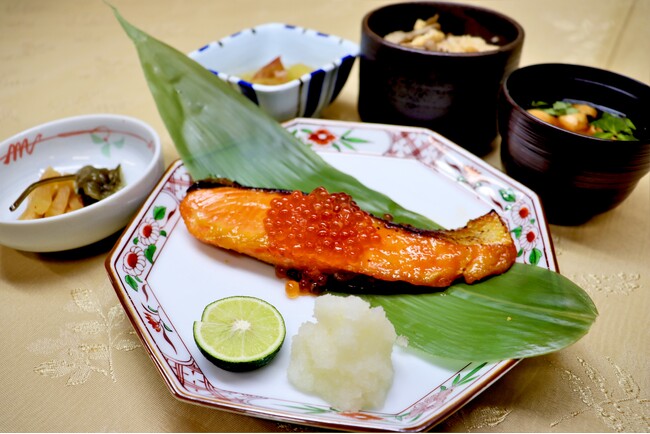トーナメントコースのレストランで秋の味覚が満載の“ゴル食”を提供