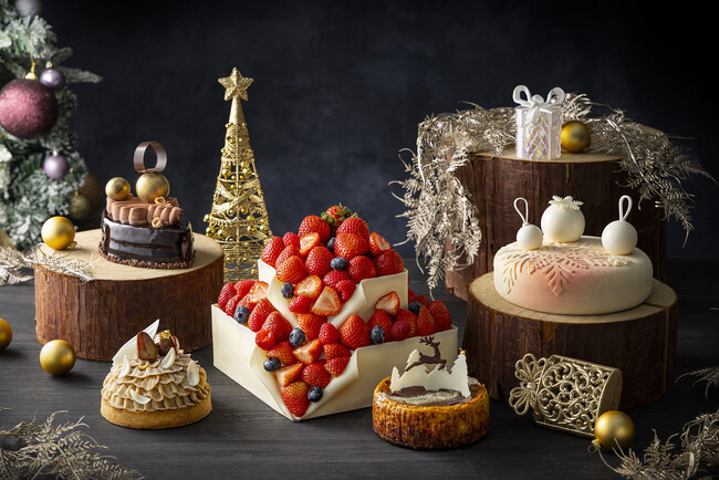 コンラッド東京、9月1日(月)よりクリスマスケーキ&スイーツの予約受付を開始