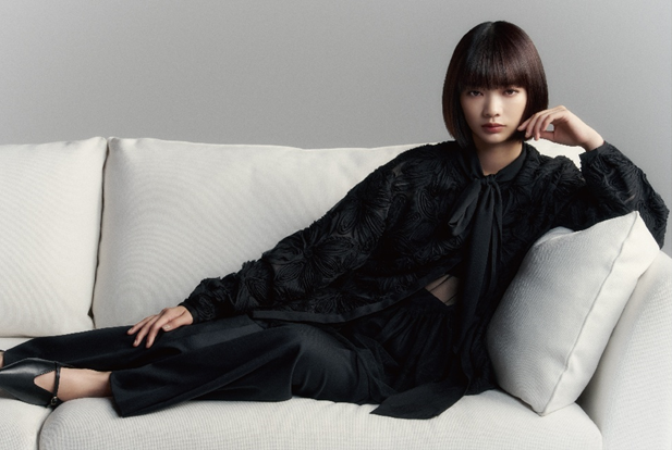 スタンダードを昇華し続ける 『23区』 俳優・見上愛さんを新アンバサダーに起用