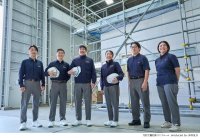 乃村工藝社、ユニフォームのリニューアルにユニクロを採用  | 社員のウェルビーイング向上へ