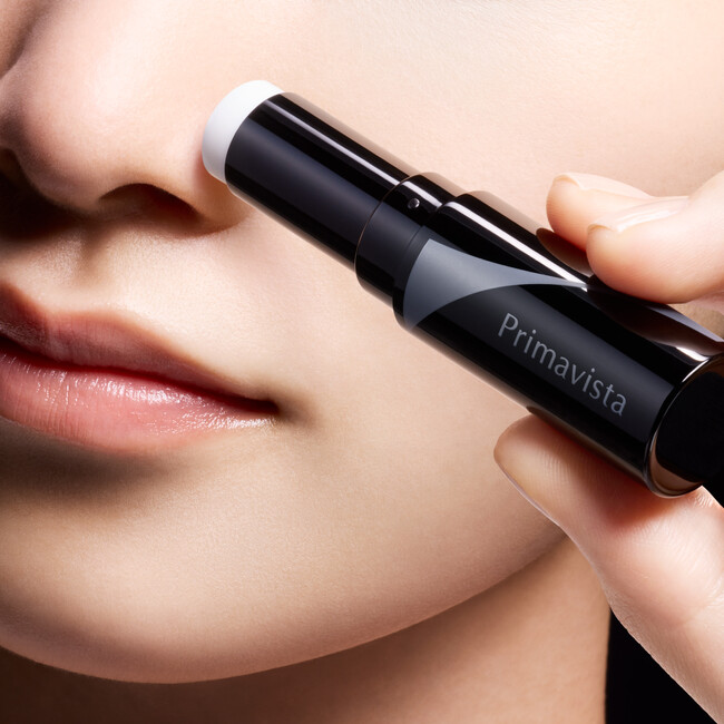 Primavista BLACK 大人気のテカリ消しスティック「ピンポイントセバムオフ スティック」 待望の増産決定!