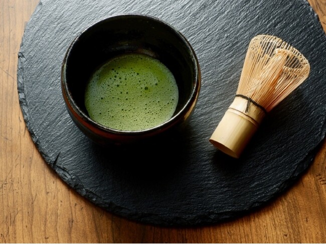 【秋のおこもり】湯河原の旅館がセルフお抹茶＆ガラスペン体験付プラン提供開始｜2025年10月1日～