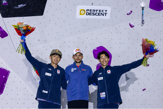 【快挙・摂南大学】ＩＦＳＣクライミングワールドカップ２０２５　国際学部３年 吉田 智音選手が年間ランキング世界３位を獲得