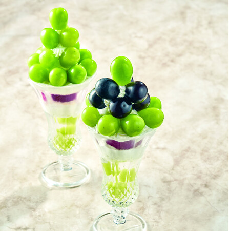 【果実屋珈琲】旬果実２種のぶどう「シャインマスカット」「ナガノパープル」メニューを数量限定で販売