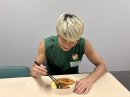 03田中和樹選手_試食