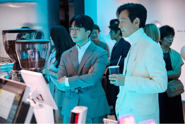 Perplexity、韓国ソウルに世界初のオフライン店舗「Cafe Curious」をオープン