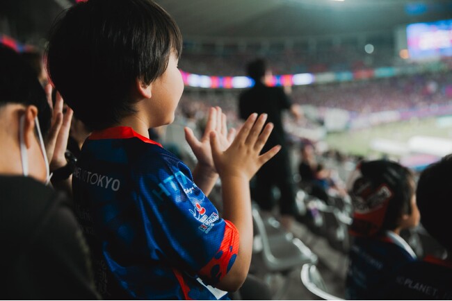 「はじめてのJリーグ観戦！」今年もFC東京と協働し、試合観戦の機会が難しい子どもたちとご家族をJリーグ観戦に招待。