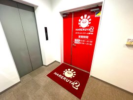 晴れる屋2 福岡店 入口