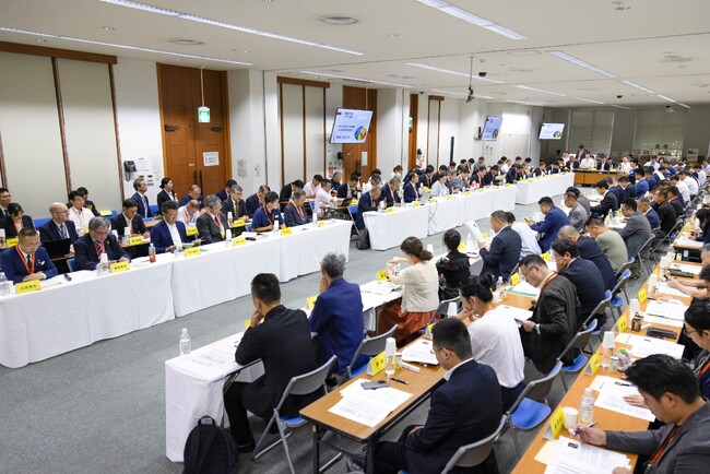 「第30回 日中蜂産品会議」、山田養蜂場 岡山本社にて開催