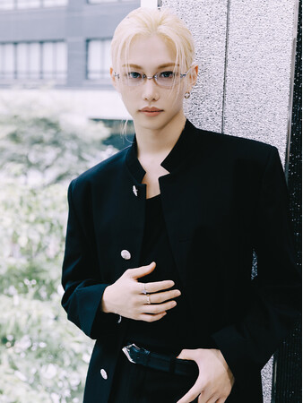 GENTLE MONSTER 東京・銀座フラッグシップストアを訪れたStray Kids Felix