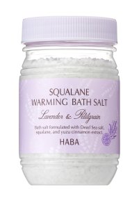 ミネラル豊富なバスソルトで体ぽかぽか※1！疲れをときほぐし、いやしのバスタイムを　2025年11月19日(水)より数量限定発売！『スクワホットバスソルト ラベンダー＆プチグレン』