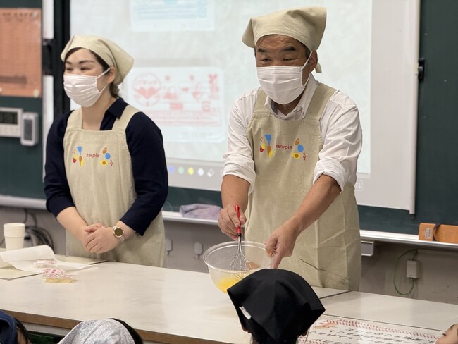【開催レポート】社長が母校で講師に　「マヨネーズ教室」で食の楽しさと大切さ、記憶に残る学びを伝える