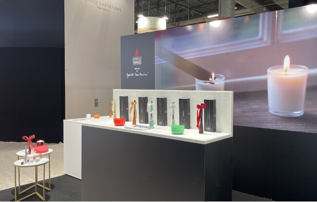 ライテック、炎の出ないUSB充電式アークライター「CANDLE WAND」をMaison & Objet Paris 2025に出展