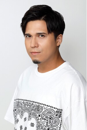 伝説の仮面ライダーバイスが声で蘇る!?　最新号てれびくんCMのナレーションを木村昴氏が熱演！