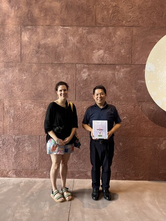 英国の旅行誌編集者リズ・シャファー氏、Galleria Midobaruに滞在
