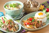 秋の味覚×本格タイ料理！SUU・SUU・CHAIYOOに「霜降りひらたけ」を贅沢に使用したメニューが期間限定で登場