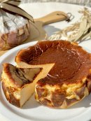 オリジナルバスクチーズケーキ