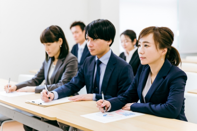 満足度の高い企業研修ランキング【ANAビジネスソリューション】が初の総合2冠 『企業研修 新卒社員向け公開講座』【ANAビジネスソリューション】が7年ぶり2度目の総合1位(オリコン顧客満足度(R)調査)