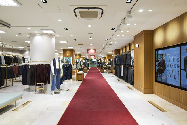 『街の総合洋品店』をテーマに創業67年の“伝統”と“革新”を表現　新たなAOKIを体現する銀座本店がフルリニューアル！！