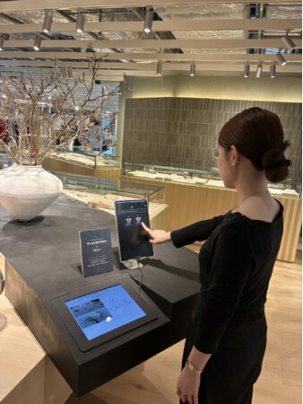 株式会社ミルクが運営するジュエリーブランド「ete bijoux」と「Jouete L/」のNEWoMan高輪店にて体験型ミラー「＋PLUS MIRROR」を9月12日より導入。