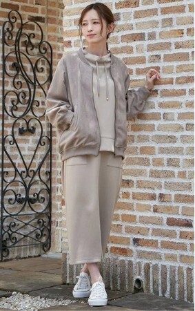 【アパレル専門店コックス】ikkaレディスが、雑誌「InRed」とのタイアップ企画で秋の新作商品によるスタイリングを提案！