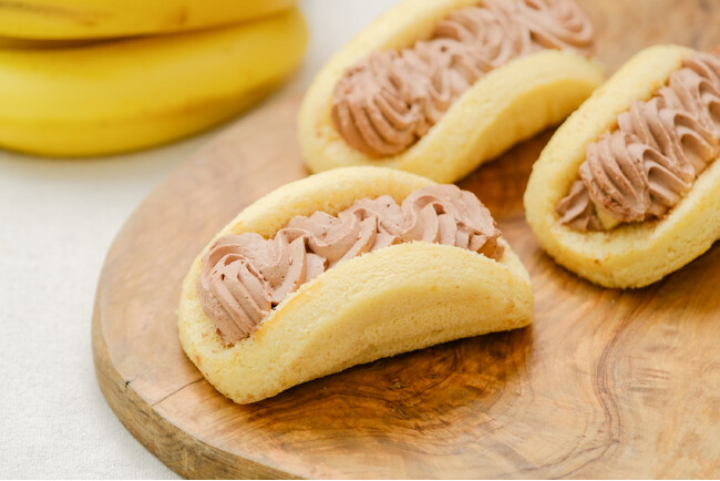 小麦粉不使用でもしっかりご褒美。『グルテンフリーなふわふわオムレット チョコバナナ』をスナックミーオンラインストアで販売開始