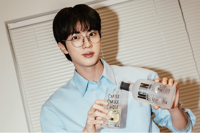 BTS・JINがアンバサダーを務める酒類ブランド「IGIN（アイギン）」渋谷ポップアップ開催を記念し、10月15日（水）よりゼットン運営店舗にて連動企画を実施