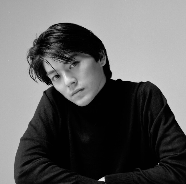 生誕60周年を迎える伝説のシンガー・ソングライター、尾崎豊。今も語り継がれるラストツアー「BIRTH TOUR」を軸とした連続特集が、WOWOWで誕生月の11月から始動！