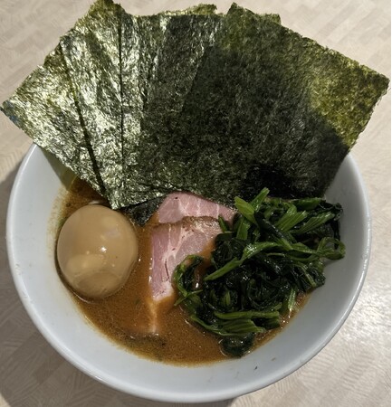 津田沼「らーめん和田屋」豚骨醤油が初の出数1位に！オープン以来の王座交代