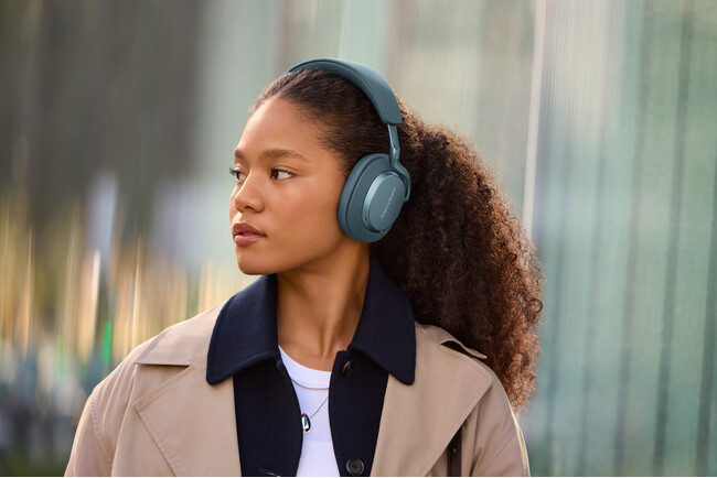 [Bowers & Wilkins 新製品発売情報]プレミアム・ワイヤレス・ヘッドフォンPx7 S3の新色「フロスト・ブルー」発売のお知らせ