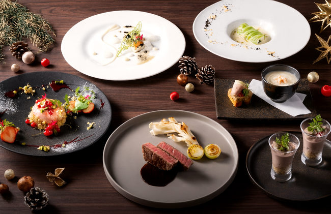 名駅より徒歩5分、地上80ｍの絶景と共に！クリスマス限定ディナーコース&ランチコースご予約受付中