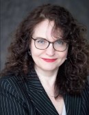 カルメン・サントーロ氏