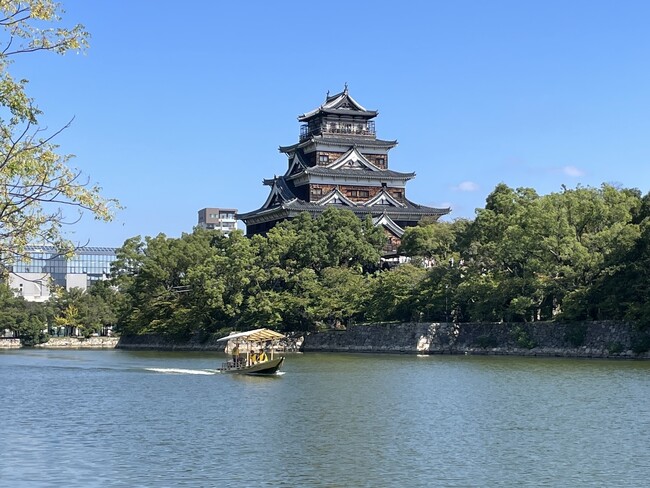 広島城のお堀を巡る「広島城遊覧船」がいよいよ運航開始!!