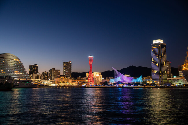 【ami神戸】神戸港の夜景に包まれる特等席!!クリスマスディナーの予約を開始!