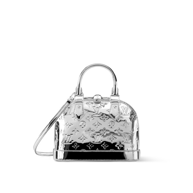 【ルイ・ヴィトン】ウィメンズ「LV SKI」コレクションより新作バッグや日本限定ウォレットなどのアイテムが登場