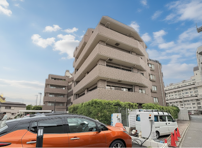 EVカーシェアでマンション暮らしを便利に 停電時は給水ポンプを動かして水を確保