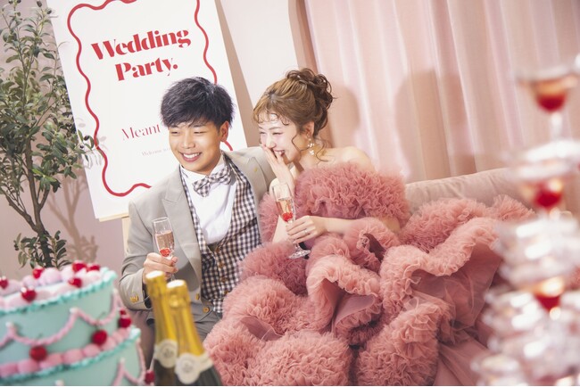 【撮影で叶える】とびっきり甘くて笑顔弾ける″ウェディングパーティー″ 幸せで華やかな空間を提供、最高の瞬間を形に