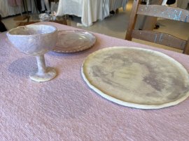 月の光をすくうお皿