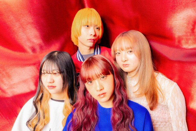 閃光ライオットのファイナリストで長野発4ピースバンドのハッピーセットが、高校生の頃より温めてきた大切な一曲『記憶』をリリース！同日に地元で自身の記憶を辿ったミュージックビデオを公開。